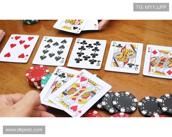 免费下载德州扑克手机版，轻松上手享受真实牌局乐趣